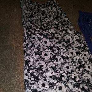 Skater dress with pocksts